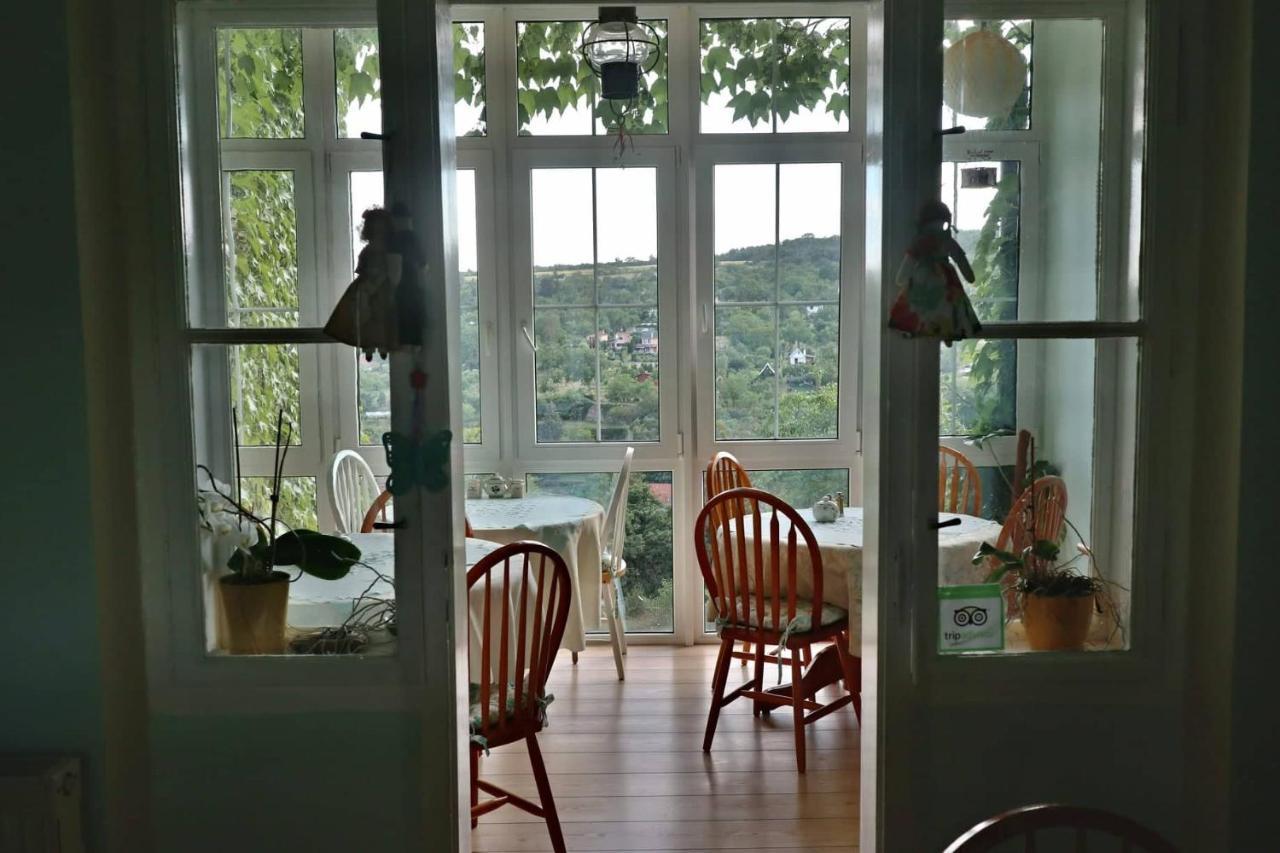 Pension Grant Lux Znojmo Exteriör bild